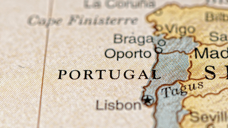 Comment transférer sa retraite au Portugal ?